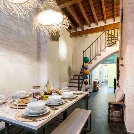 Casa de Férias Luxury 3 Floor House Prime Location Plaza De Toros